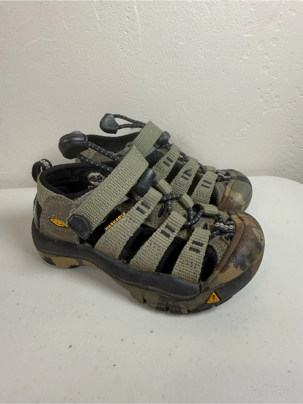 Keen Kids Olive Green Camo Closed-Toe Sport Sandals